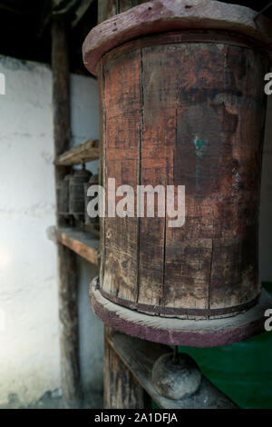 Thini Gompa Kloster in einem kleinen Dorf in der Nähe von Thini Jomsom, Mustang, Nepal Stockfoto