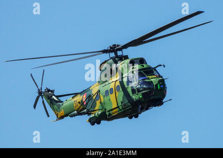 Hubschrauber IAR 330 Puma SOCAT Rumänisches Luftwaffe Hubschrauber im Flug Stockfoto
