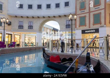 Doha, Katar. 26 Sep, 2019. Funktion, Gondeln und Kanäle durch afterbuilt Venedigt im Villagio Einkaufszentrum in Doha/Katar, am 25.09.2019. | Verwendung der weltweiten Kredit: dpa/Alamy leben Nachrichten Stockfoto