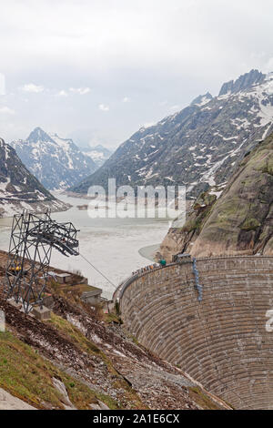 Eingehende Sturm am See Grimsel Dam Stockfoto