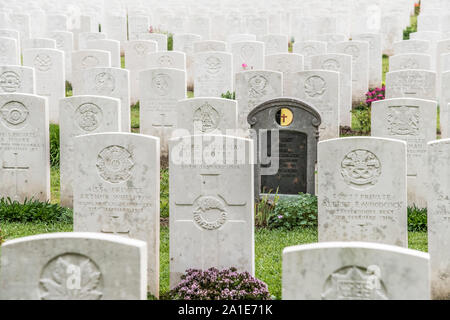 Etaples Ersten Weltkrieg Soldatenfriedhof in Etaples auf der nördlichen französischen Küste, der größten britischen Friedhof in Frankreich mit über 11.000 Bestattungen Stockfoto