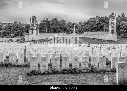 Etaples Ersten Weltkrieg Soldatenfriedhof in Etaples auf der nördlichen französischen Küste, der größten britischen Friedhof in Frankreich mit über 11.000 Bestattungen Stockfoto