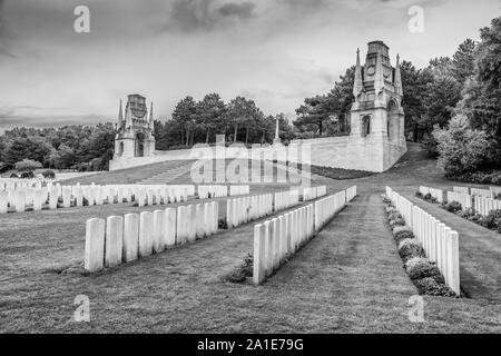 Etaples Ersten Weltkrieg Soldatenfriedhof in Etaples auf der nördlichen französischen Küste, der größten britischen Friedhof in Frankreich mit über 11.000 Bestattungen Stockfoto