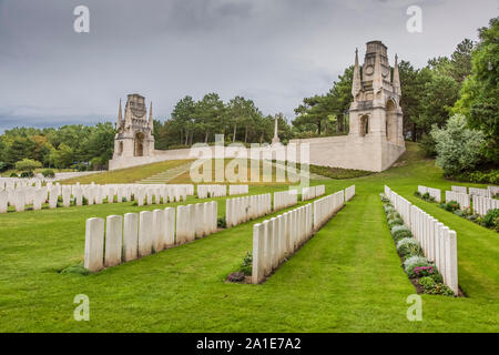 Etaples Ersten Weltkrieg Soldatenfriedhof in Etaples auf der nördlichen französischen Küste, der größten britischen Friedhof in Frankreich mit über 11.000 Bestattungen Stockfoto