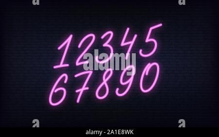 Neon Anzahl Zeichen gesetzt. Leuchtende neon hand Schrift Zahlen in einem Satz Stock Vektor