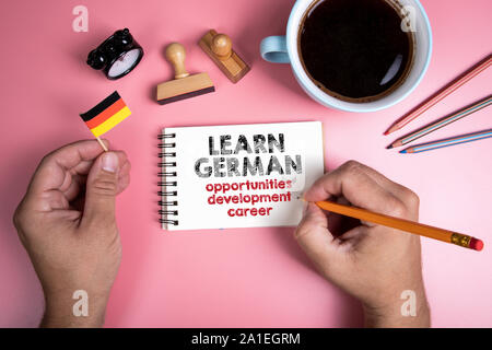 Deutsch lernen. Chancen, Entwicklung und Karriere Konzept Stockfoto