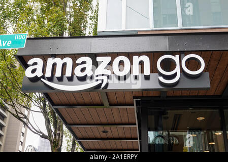 Seattle, WA/USA -9/15/19: Ein Amazon gehen in Seattle, WA. Amazon Go ist eine neue Art von Lebensmittelladen gibt es keine Kasse mit erweiterten Shopping tech Stockfoto