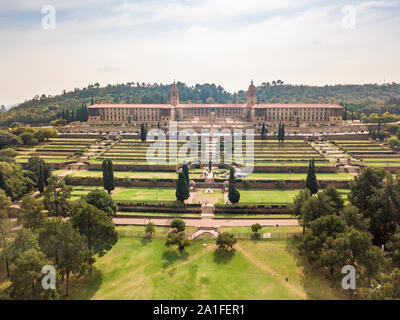 Luftaufnahme von Nelson Mandela Garten und Union Buildings, Haus der Regierung und Präsident von Südafrika, Pretoria Stockfoto