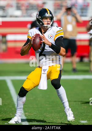 Santa Clara, CA. 22 Sep, 2019. Pittsburgh Steelers Quarterback Maurer Rudolph (2) in Aktion während der NFL Football Spiel zwischen der Pittsburg Steelers und die San Francisco 49ers bei Levi's Stadion in Santa Clara, CA. Die 49ers besiegten die Steelers 24-20. Damon Tarver/Cal Sport Media/Alamy leben Nachrichten Stockfoto