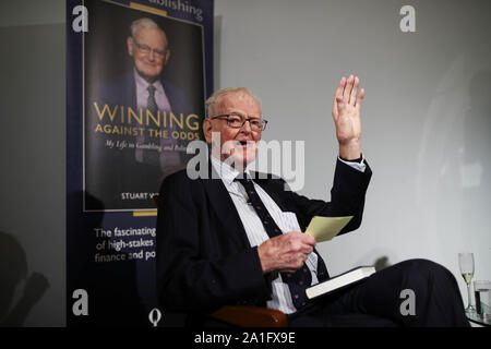 Stuart Wheeler, an seinem eigenen Buch Start für das Gewinnen gegen die Vorteile: Mein Leben im Glücksspiel und in der Politik, im Carlton House Terrace, London. PA-Foto. Bild Datum: Donnerstag, September 26, 2019. Siehe PA Geschichte Politik Brexit. Photo Credit: Yui Mok/PA-Kabel Stockfoto