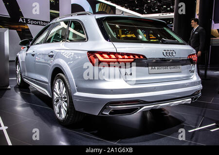 Frankfurt, Deutschland, Sep 2019 neue Audi A4 Allroad Avant 40 TDI quattro auf der IAA, die fünfte Generation, B9, Typ 8W, Auto von der Audi AG produziert Stockfoto