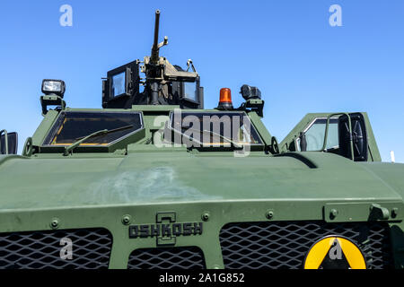 Oshkosh M-ATV ist ein minenbeständiger Hinterhalt geschützt - MRAP-Fahrzeug polnische Armee Stockfoto
