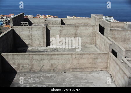 3 tier Dachkonstruktion, vor und nach, Acantilados de Los Gigantes, North Shore, Teneriffa, Kanarische Inseln, Spanien 2019 Stockfoto