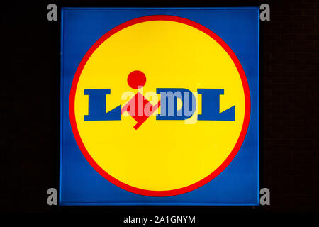 Göteborg, Schweden. 20 Sep, 2019. Lidl-Logo an Kungsportavenyen in Göteborg gesehen. Credit: Karol Serewis/SOPA Images/ZUMA Draht/Alamy leben Nachrichten Stockfoto