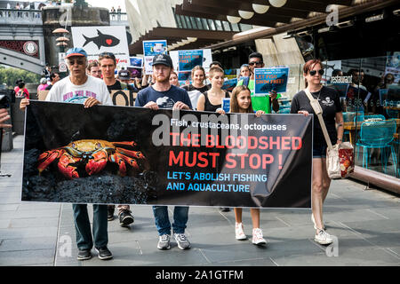 26. März 2017: März für Wassertiere Protestmarsch in Melbourne, Victoria, Australien Stockfoto