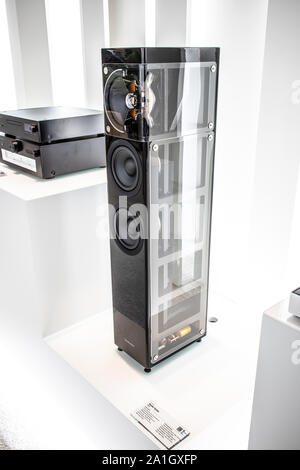 Technics Home Entertainment, Sound-Lautsprecher, Audiosteuerung, leistungsstarker Verstärker, Lautsprecher auf der Technics-Messe auf der Global Innovations Show IFA 2019 Stockfoto