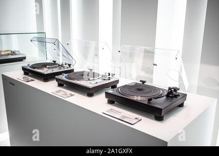 Technics Home Entertainment, Sound-Lautsprecher, Audiosteuerung, leistungsstarker Verstärker, Lautsprecher auf der Technics-Messe auf der Global Innovations Show IFA 2019 Stockfoto