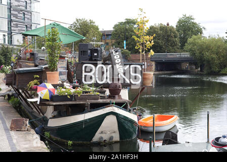 Wort auf dem Wasser, London's schwimmende Buchladen Stockfoto