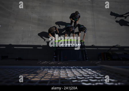 Las Vegas, Nevada, USA. 13 Sep, 2019. Kyle Larson (42), Praktiken für die South Point 400 bei Las Vegas Motor Speedway in Las Vegas, Nevada. (Bild: © Stephen A. Arce/ASP) Stockfoto