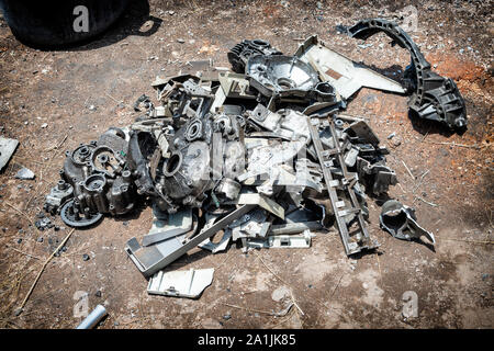 Ambatolampy, Madagaskar - November 21, 2018: Blick auf eine Aluminium-Gießerei in Ambatolampy, Madagaskar Stockfoto