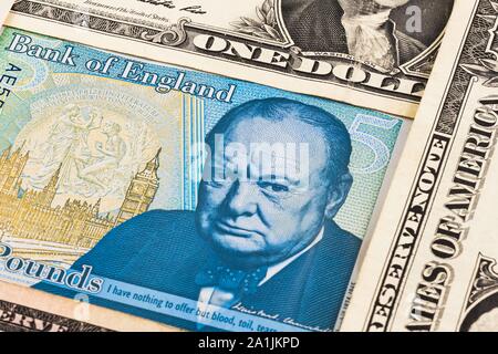 Portrait von Sir Winston Churchill auf fünf Pfund Banknote, United Kinngdom Stockfoto