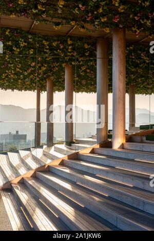 Panoramadach, Dachterrasse des Hiroshima Orizuru Turm, Hiroshima, Japan Stockfoto