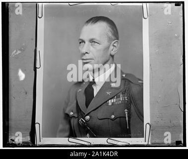 Neuen Kommandanten in West Point. Washington, D.C., den 30. März. Der Krieg Abteilung heute erteilten Aufträge benennenden Oberstleutnant Charles W. Byder, Inf. als Kommandant von Kadetten an der United States Military Academy in West Point, New York, Juni 30th, 1937. Er tritt die Nachfolge von Oberstleutnant Dennis E. McCunniff, der Army War College bestellt wurde Stockfoto