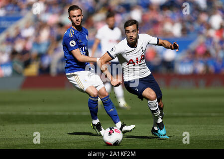 Harry Winks von Tottenham Hotspur beats James Maddison von Leicester City - Leicester City v Tottenham Hotspur, Premier League, King Power Stadion, Leicester, Großbritannien - 21 September 2019 Editorial nur verwenden - DataCo Einschränkungen Stockfoto