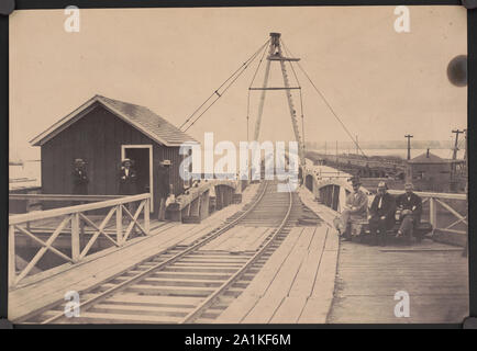 Neue Brücke über den Potomac River auf der Washington, Alexandria und Georgetown Eisenbahn. Gesamtlänge 5.104 m Stockfoto