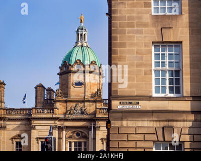 Bank von Schottland Hauptsitz auf dem Damm gesehen von der Royal Mile in Edinburgh, Schottland Stockfoto
