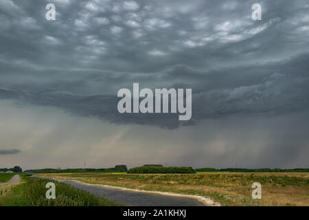 Asperatus Wolken Haarp