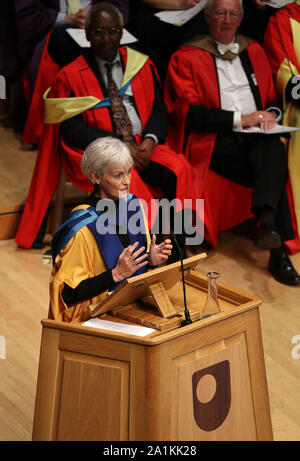 Judy Murray gibt eine Rede, als sie ihren Doktortitel von der Open University an der Royal Concert Hall, Glasgow erhält. PA-Foto. Bild Datum: Freitag, September 27, 2019. Siehe PA Geschichte Schottland Murray. Photo Credit: Andrew Milligan/PA-Kabel Stockfoto