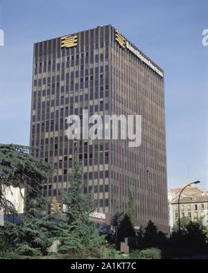 EDIFICIO Banco Hispano Americano - COMPLEJO VILLAMAGNA. Ort: Banco Hispano Americano. MADRID. Spanien. Stockfoto