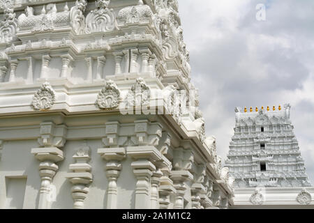 Die Außenseite des hinduistischen Tempel. Lemont, Illinois, USA Stockfoto