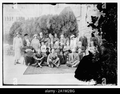 Angesehene Personen: Prinzessin Ileana von Rumänien, Graf von Luton, Kronprinz von Abessinien, Erzbischof von Canterbury, Latein Patriach Alfonso XIII. von Spanien Stockfoto