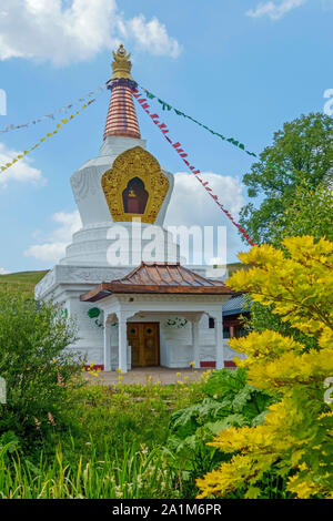 Die samye Ling Sieg Stupa für den Frieden in der Welt an der Samye Ling Kloster und Tibetischen Zentrum für Eskdalemuir, Dumfries und Galloway, Schottland. Stockfoto