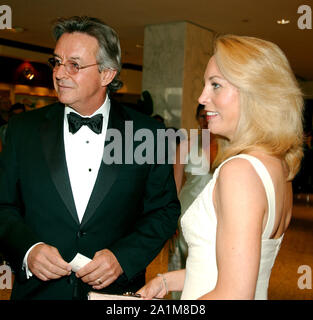 Washington, District of Columbia, USA. 29 Apr, 2006. Washington, DC - 29. April 2006 -- Kommt an der Washington Hilton Hotel in Washington, DC, für die jährliche White House Correspondents Association (WHCA) Abendessen: Ron Sachs/CNP/ZUMA Draht/Alamy leben Nachrichten Stockfoto