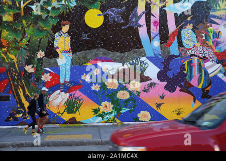 New York, NY, USA - 27. September, 2019: Blick auf die feine Kunst Gemälde von Tomokazu Matsuyama auf der Bowery Wandbild Wand an der Ecke der Houston Street ein Stockfoto