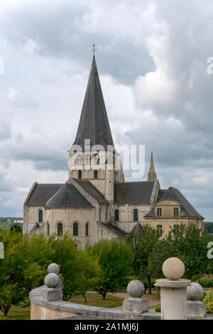 Saint-Martin-de-Boscherville, Seine-Maritime/Frankreich - 13. August 2019: Blick auf die historischen Abtei von Saint-Georges im Boscherville in der Haute-normandie Stockfoto