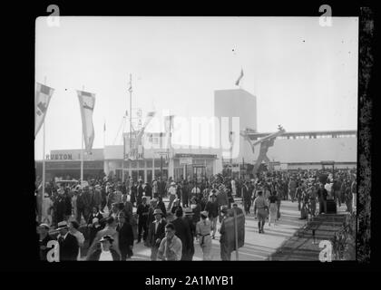 Eröffnung des Levant Messe. Tel Aviv Ap [ril 30], 1936. Allgemeine Ansichten Stockfoto