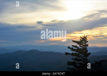 Schönen Sonnenuntergang in Smokey Mountains Stockfoto