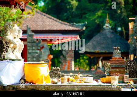 Canang Sari Angebote - Bali - Indonesien Stockfoto