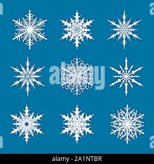 Vector Illustration mit Schneeflocken auf blauem Hintergrund Stock Vektor