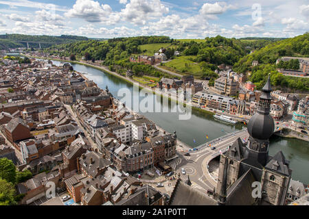 Dinant, Provinz Namur, in Wallonien, Belgien, an der Maas, Stiftskirche Notre-Dame de Dinant Dinant, Zitadelle, Stockfoto