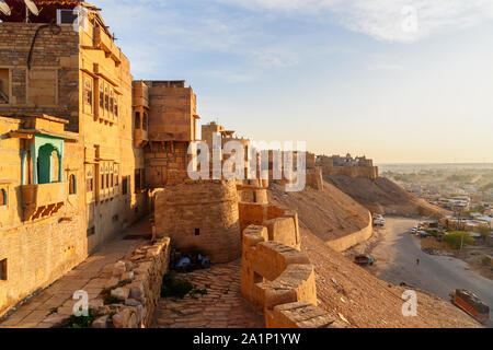 Architektur von Jaisalmer Fort am Morgen. Rajasthan. Indien Stockfoto