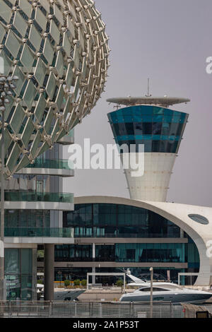 Yas Hotel und Marina, Abu Dhabi, Vereinigte Arabische Emirate Stockfoto