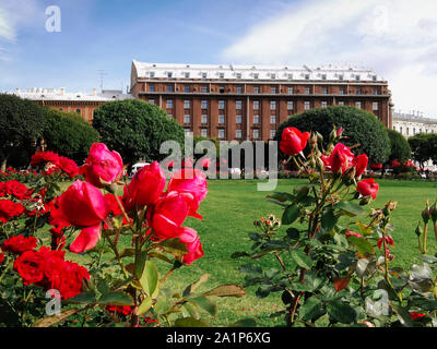 Sankt Petersburg, Russland - 20. Juni 2019: Das Hotel Astoria in St. Petersburg. Astoria, das luxuriöseste Hotel in Sankt Petersburg, Russland. Stockfoto