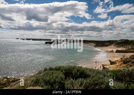 Bucht der Märtyrer in der Bucht von Inseln Coastal Park in der Nähe der Great Ocean Road in Victoria, Australien. Die Bucht von Märtyrer teil des Schiffbruchs coas Stockfoto