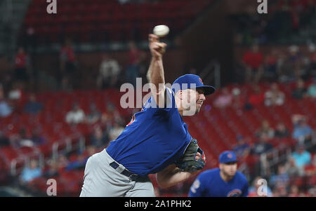 St. Louis, USA. 28 Sep, 2019. Chicago Cubs Krug Brandon Kintzler liefert einen Pitch auf die St. Louis Cardinals im neunten Inning am Busch Stadium in St. Louis am Freitag, 27. September 2019. Chicago, St. Louis 8-2 besiegte. Foto von BIll Greenblatt/UPI Quelle: UPI/Alamy leben Nachrichten Stockfoto