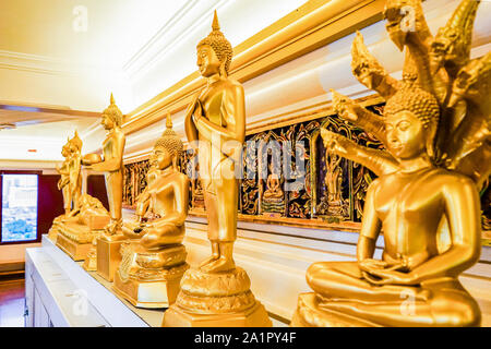 Golden Buddha Statuen des täglichen Vertreter., Bangkok, Thailand. Stockfoto